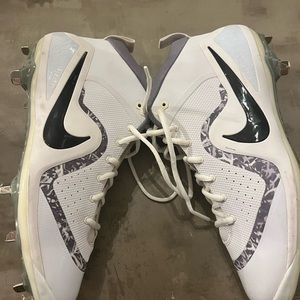 Nike Force Zoom Trout 4 Baseball Cleats White Black Wolf Grey SIZE 12